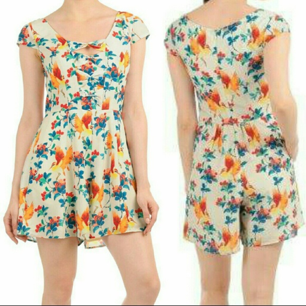 Eshakti Tropical Bird Print Romper Playsuit 8P